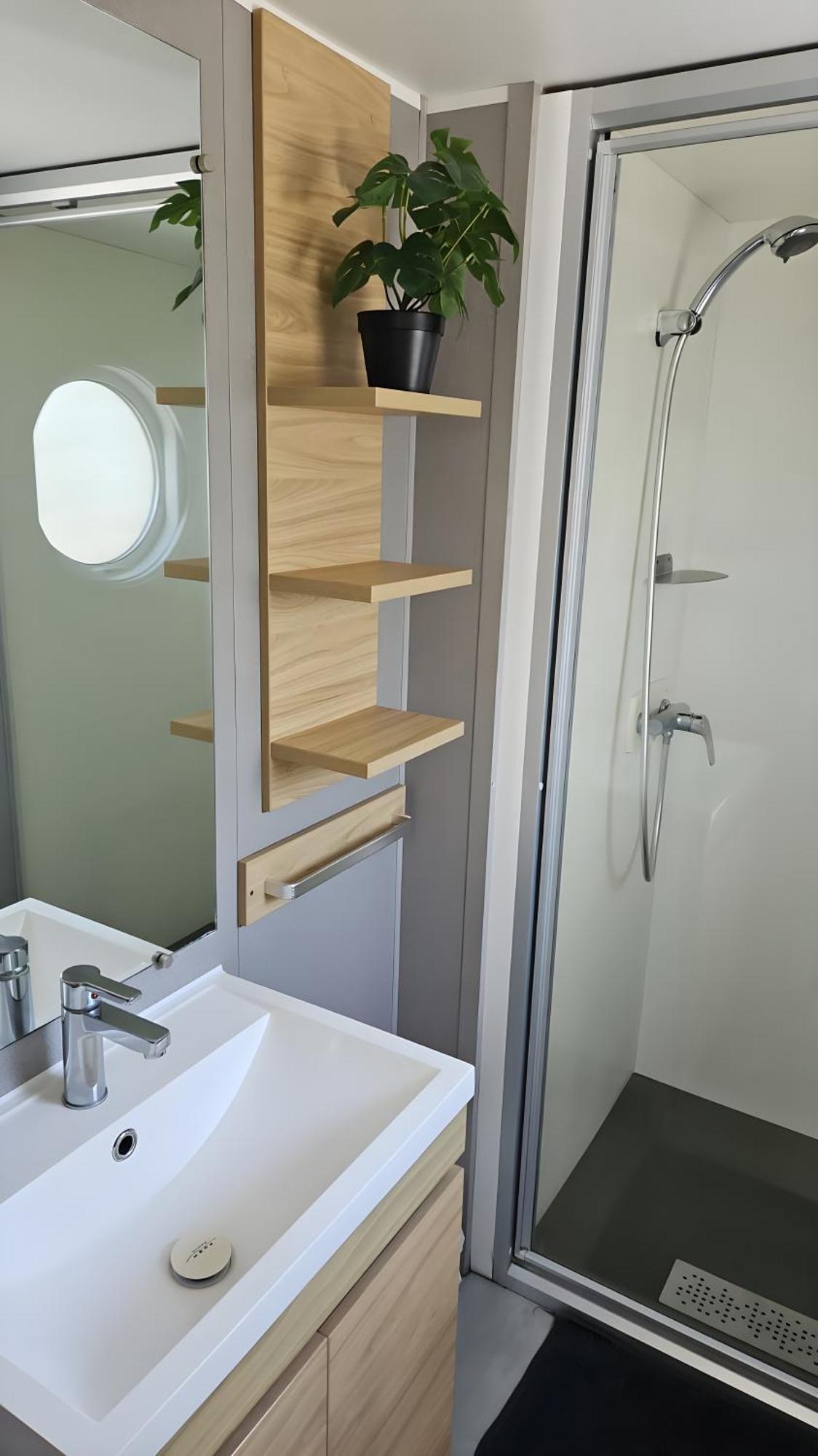 Modern 6P Tiny Solhouse 6 - Near Groningen Villa Kropswolde Exterior photo